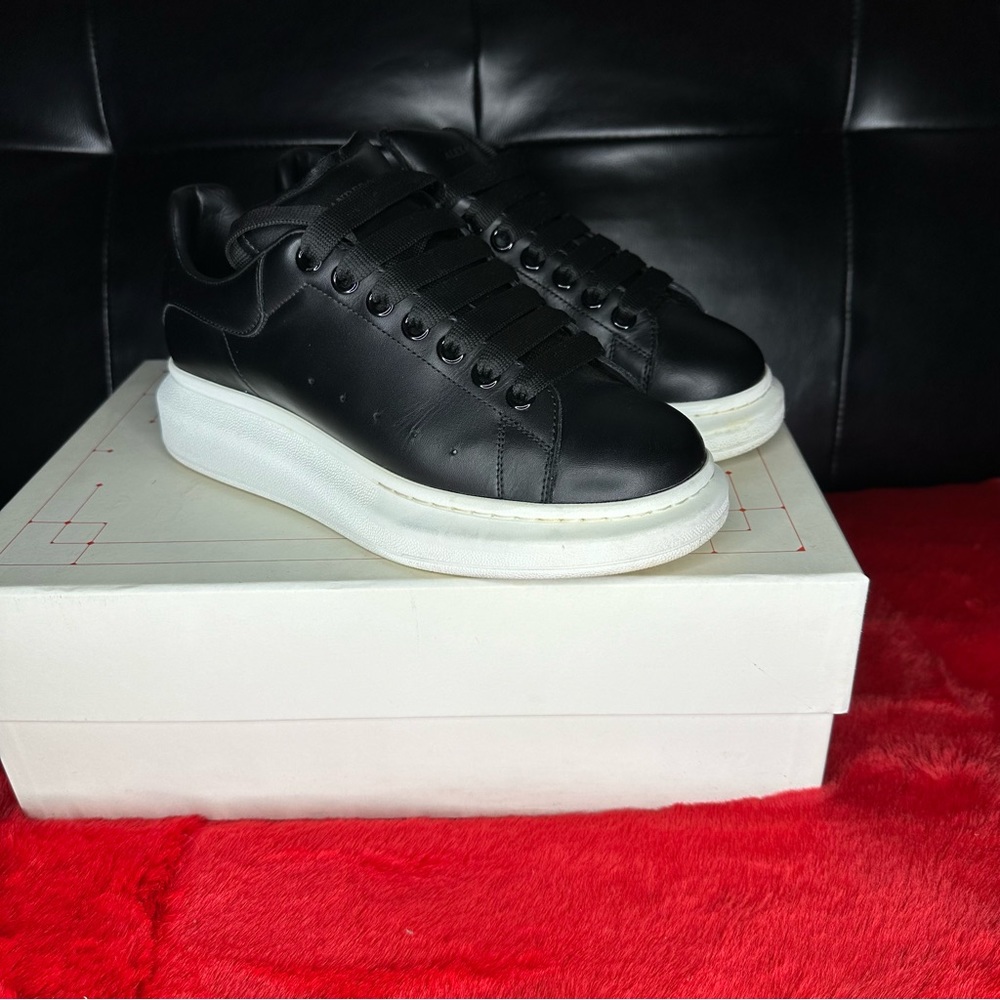 Alexander McQueen Sneakers